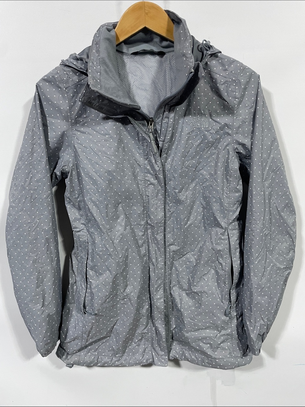 The North Face Women's Light Gray Dot-Print Hooded Jacket